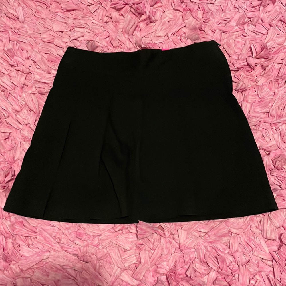 Brand new with tag a black pleated skirt